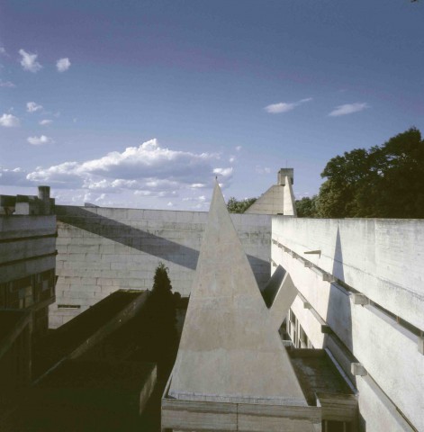 Couvent sainte marie de la tourette 10