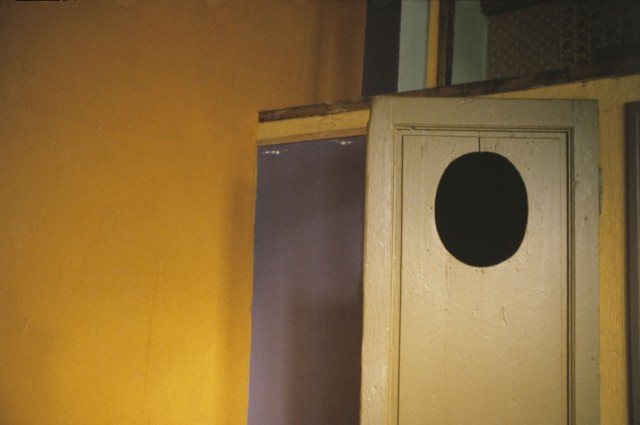 025